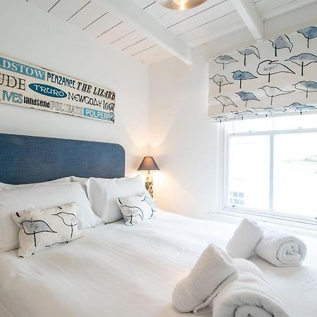 Stone'S Throw Villa St Ives Екстериор снимка