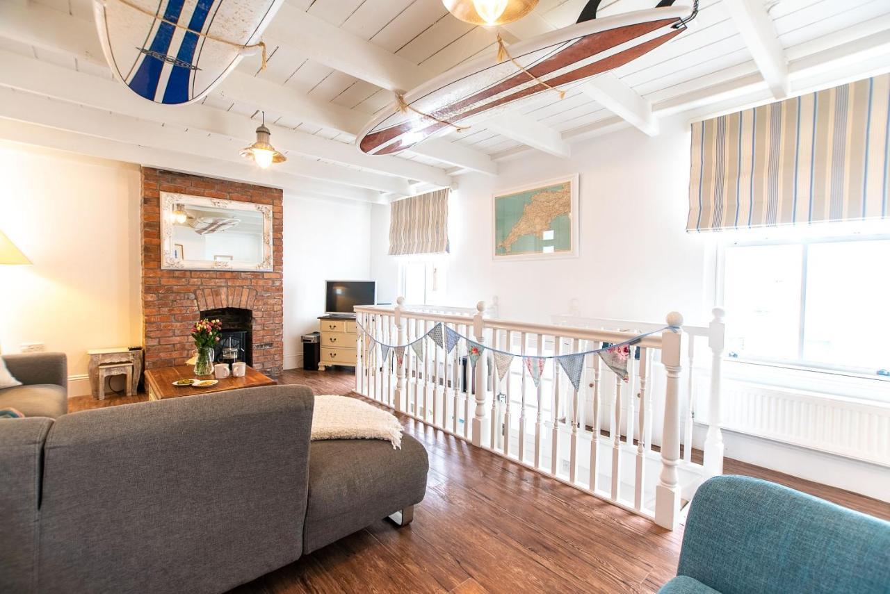 Stone'S Throw Villa St Ives Екстериор снимка